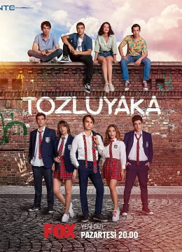 Bụi Trên Cổ Áo